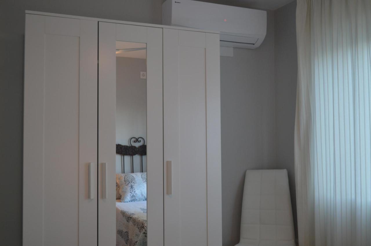 Seafront Recently Renovated Apartments Benalmádena Εξωτερικό φωτογραφία