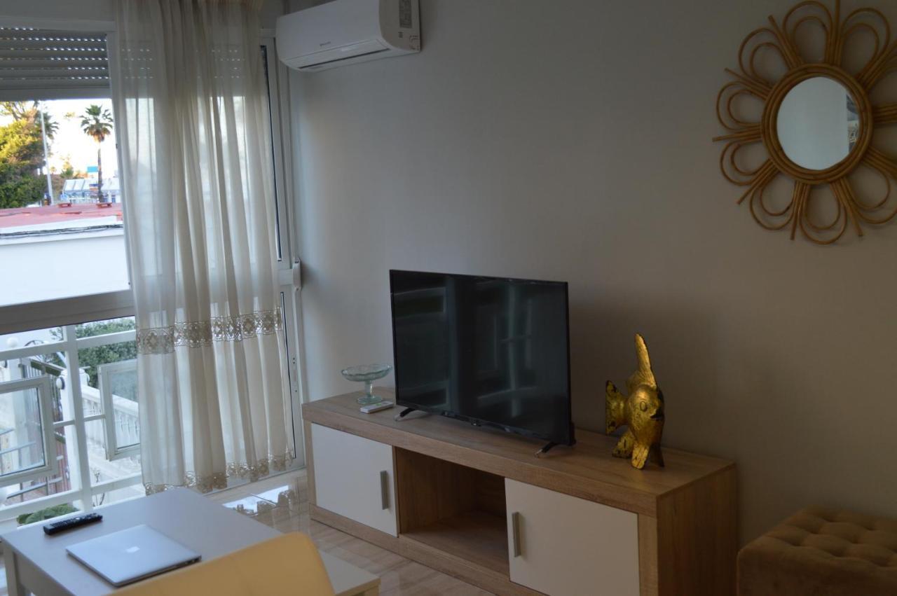Seafront Recently Renovated Apartments Benalmádena Εξωτερικό φωτογραφία